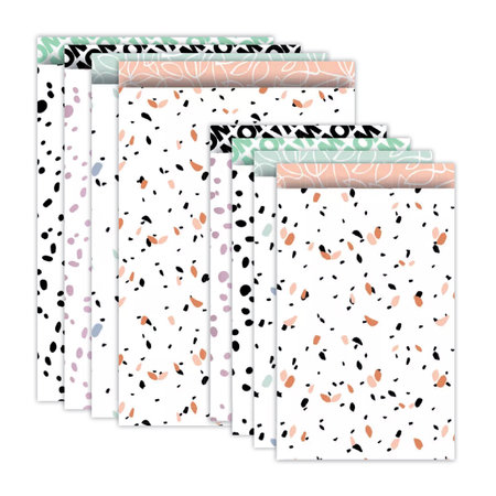 8x mix Cadeauzakjes stip M en L